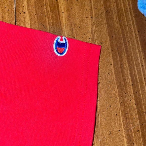 Champion Classic Red Tee Big C Logo Size Medium - Picture 3 of 4